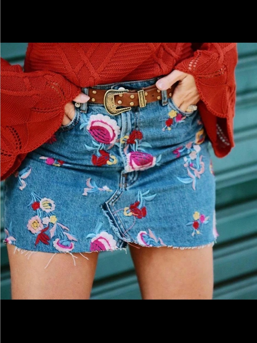 Zara Embroidered Floral Denim Mini Skirt Sz M Festival Bohemian Y2K Inspired